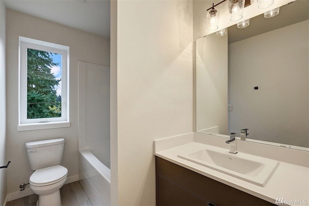 5750 230th Street Southwest, Unit G Mountlake Terrace, WA 98043 - Photo 17 of 22