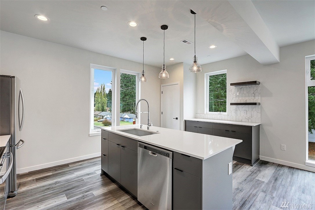 5750 230th Street Southwest, Unit G Mountlake Terrace, WA 98043 - Photo 8 of 22