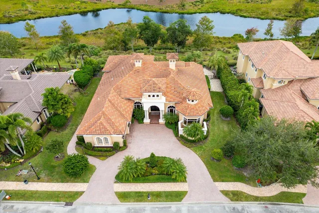 a view of a entryway door of the house