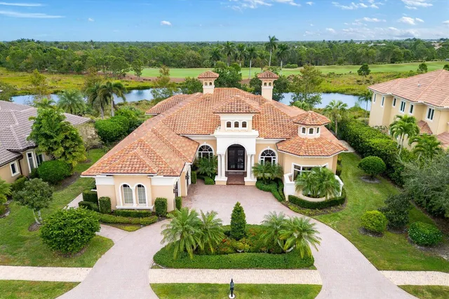 $1,850,000 | 124 Southeast Rio Casarano, Port St. Lucie, FL 34984