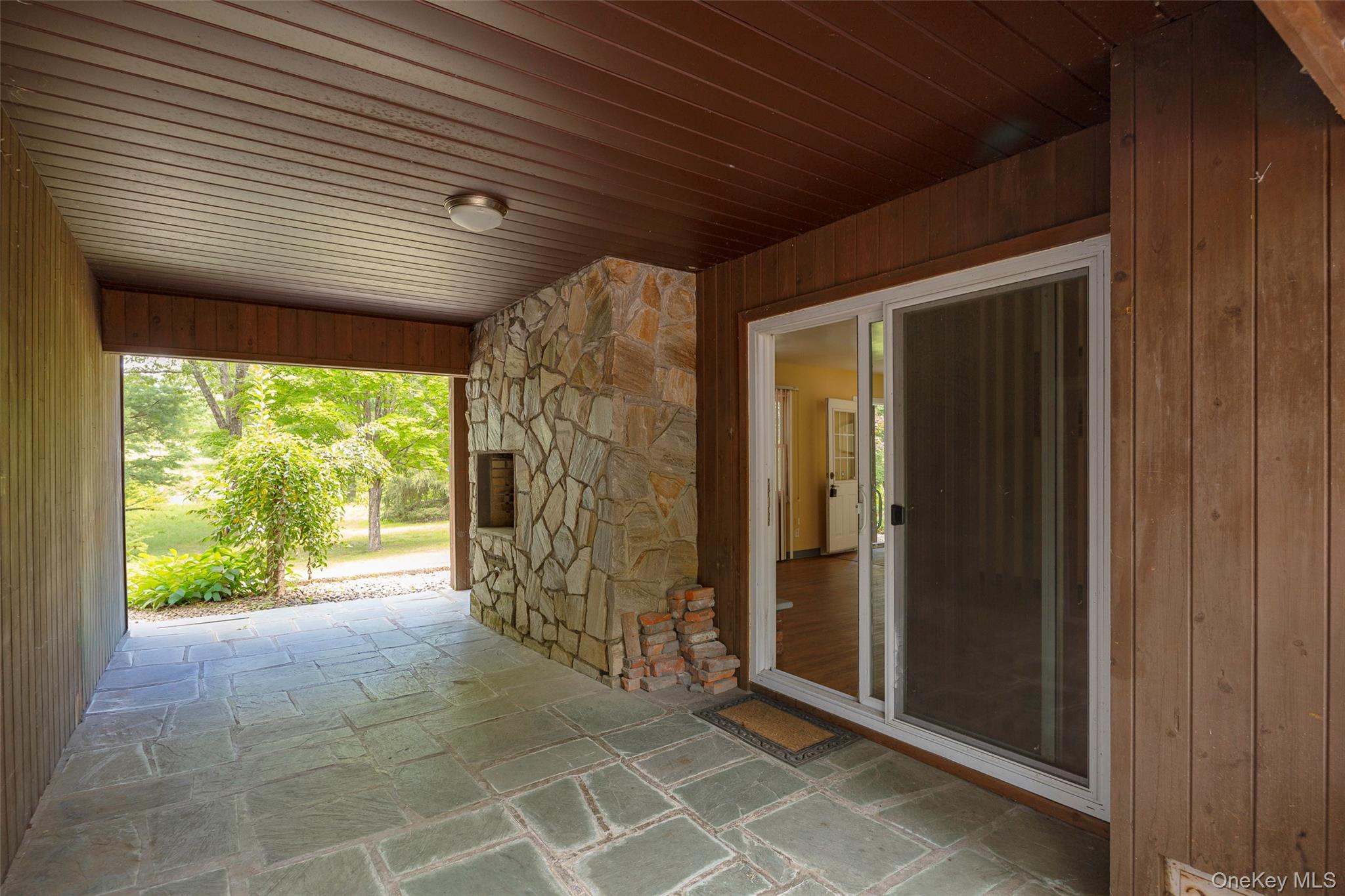 993 Highway 32 Wallkill, NY 12589 - Photo 18 of 35 View of patio / terrace