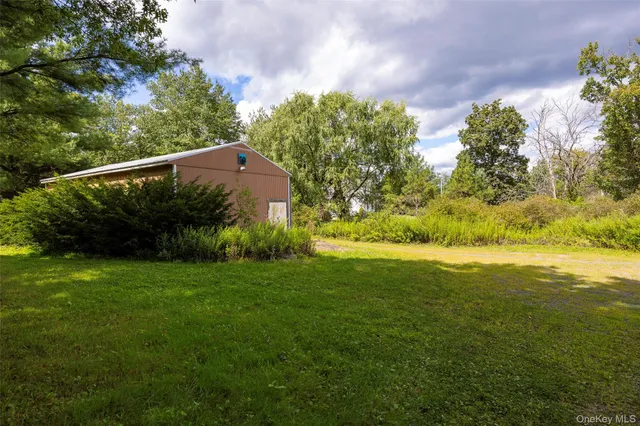 $425,000 | 993 Highway 32, Wallkill, NY 12589