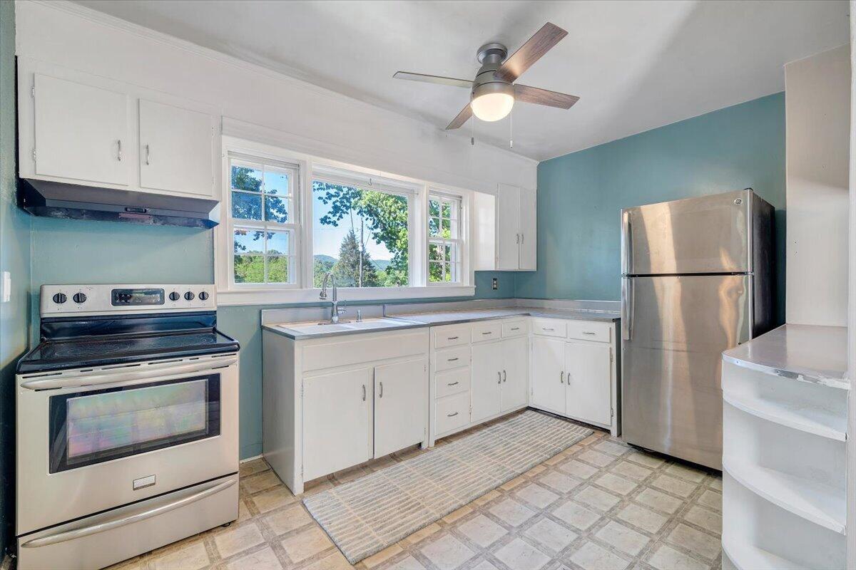 294 Webster Heights Road Roanoke, VA 24012 - Photo 12 of 55 12-MIB08880