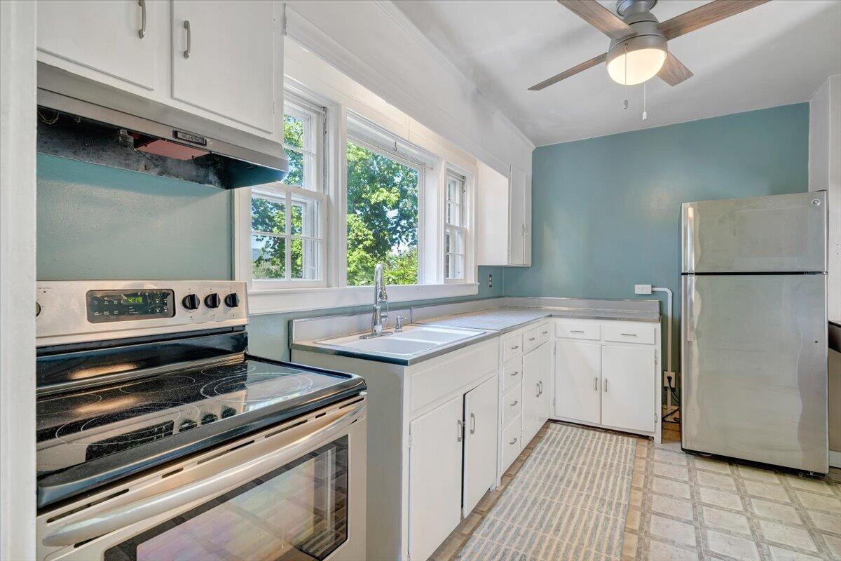 294 Webster Heights Road Roanoke, VA 24012 - Photo 13 of 55 13-MIB08883