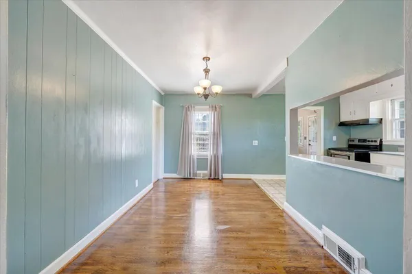 $189,950 | 294 Webster Heights Road, Roanoke, VA 24012