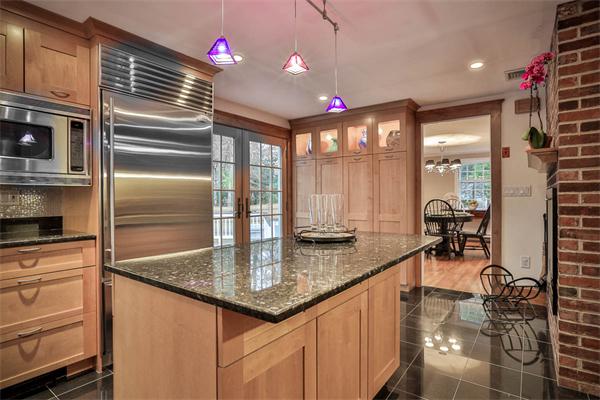 6 Townsend Road Lynnfield, MA 01940 - Photo 12 of 30