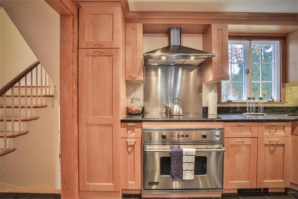 6 Townsend Road Lynnfield, MA 01940 - Photo 8 of 30