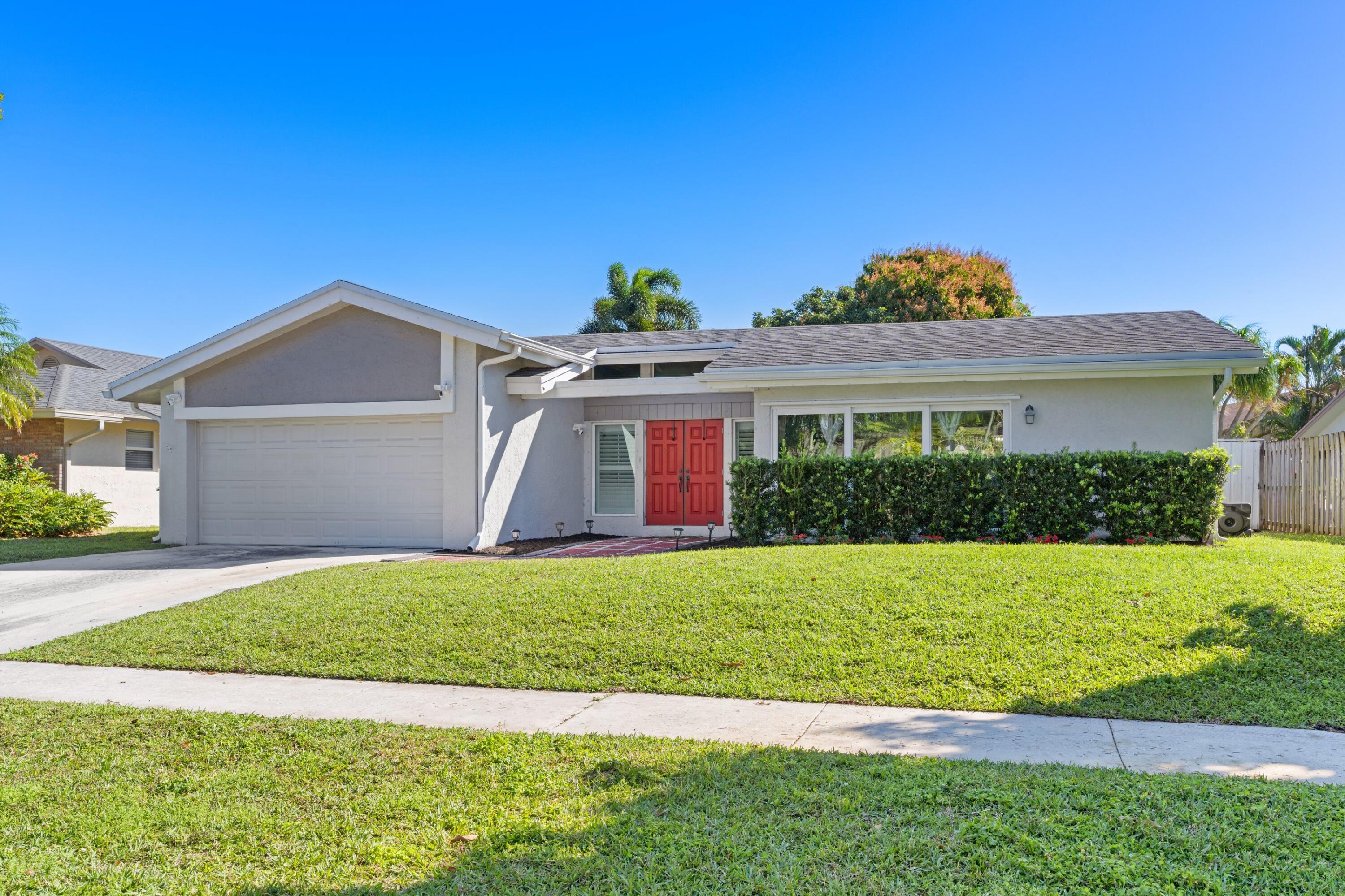 21566 Eucalyptus Way Boca Raton, FL 33433 - Photo 1 of 12 DSC02220.jpg-SMALL