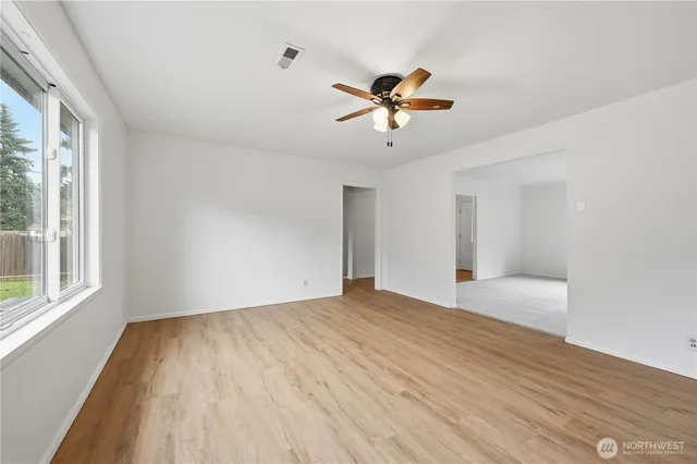 $690,000 | 11805 3rd Avenue South, Seattle, WA 98168