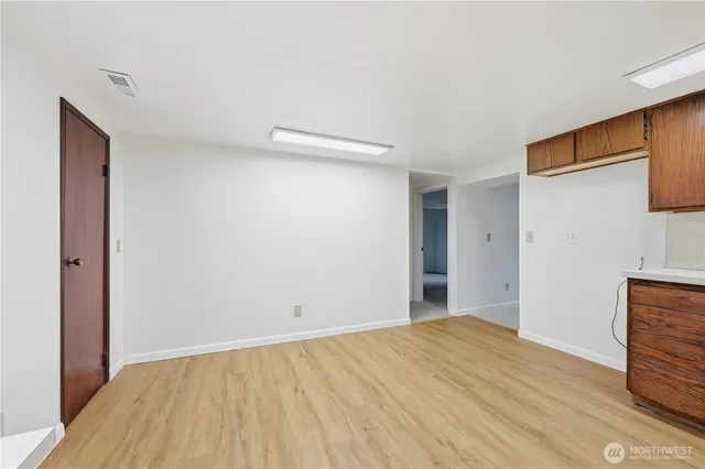 $690,000 | 11805 3rd Avenue South, Seattle, WA 98168