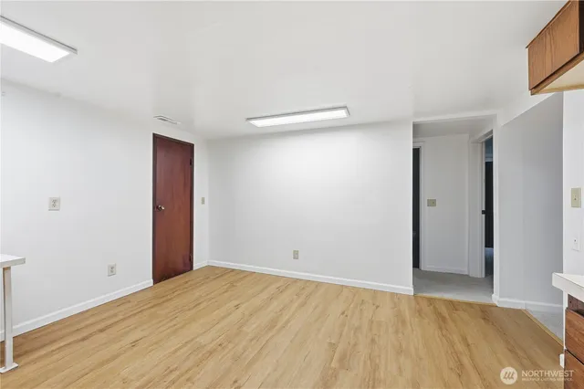 $690,000 | 11805 3rd Avenue South, Seattle, WA 98168