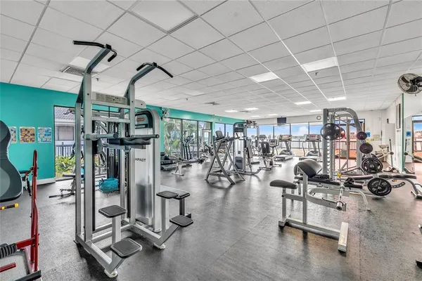 $2,050 | 118 Lake Emerald Drive, Unit 103, Oakland Park, FL 33309