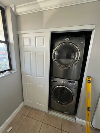 $2,050 | 118 Lake Emerald Drive, Unit 103, Oakland Park, FL 33309