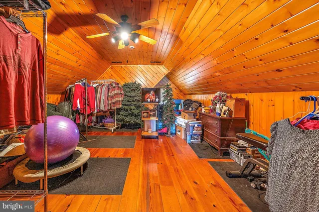 a view of outdoor space