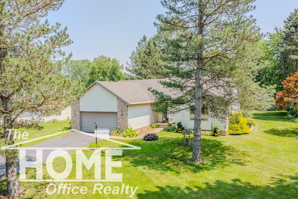 7693 Grove Ridge Road Owosso, MI 48867 - Photo 24 of 28 50178279-91a27f82-75b3-4a77-931c-339034555549.JPG