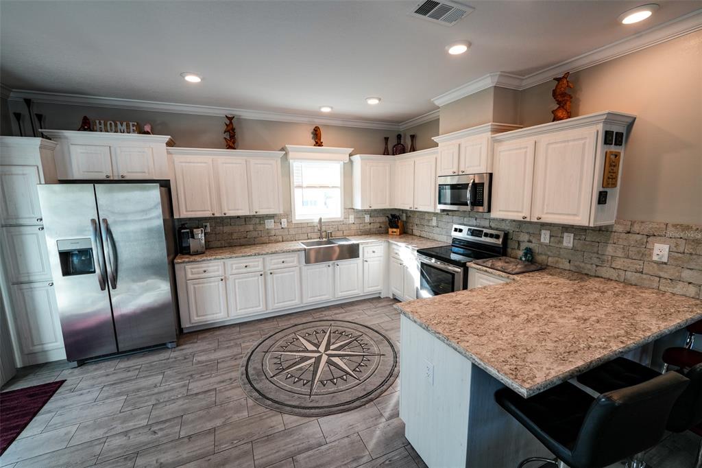 6140 Island Drive Weeki Wachee, FL 34607 - Photo 6 of 46