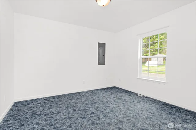 $599,900 | 514 McKinley Avenue, Raymond, WA 98577