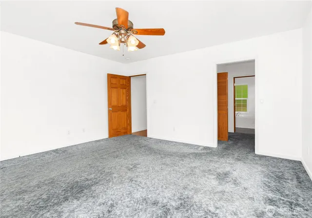 $599,900 | 514 McKinley Avenue, Raymond, WA 98577