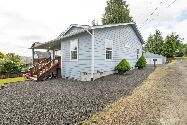 $599,900 | 514 McKinley Avenue, Raymond, WA 98577