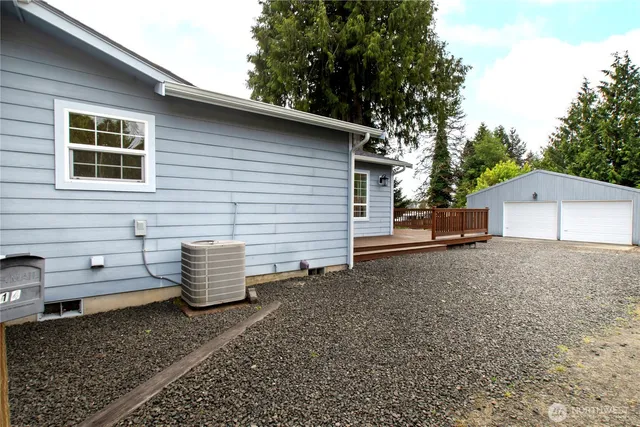 $599,900 | 514 McKinley Avenue, Raymond, WA 98577