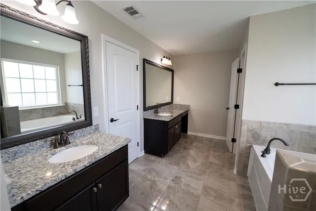 $2,850 | 123 Grimsby Road, Savannah, GA 31407