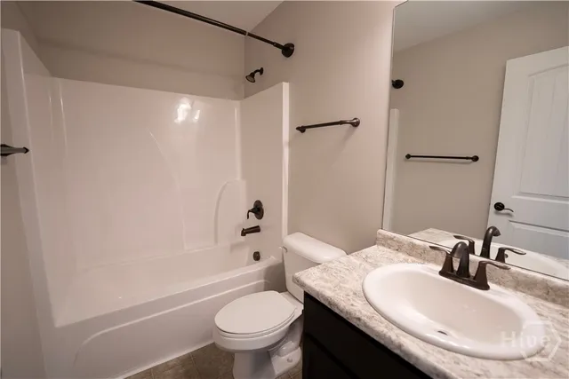 $2,850 | 123 Grimsby Road, Savannah, GA 31407