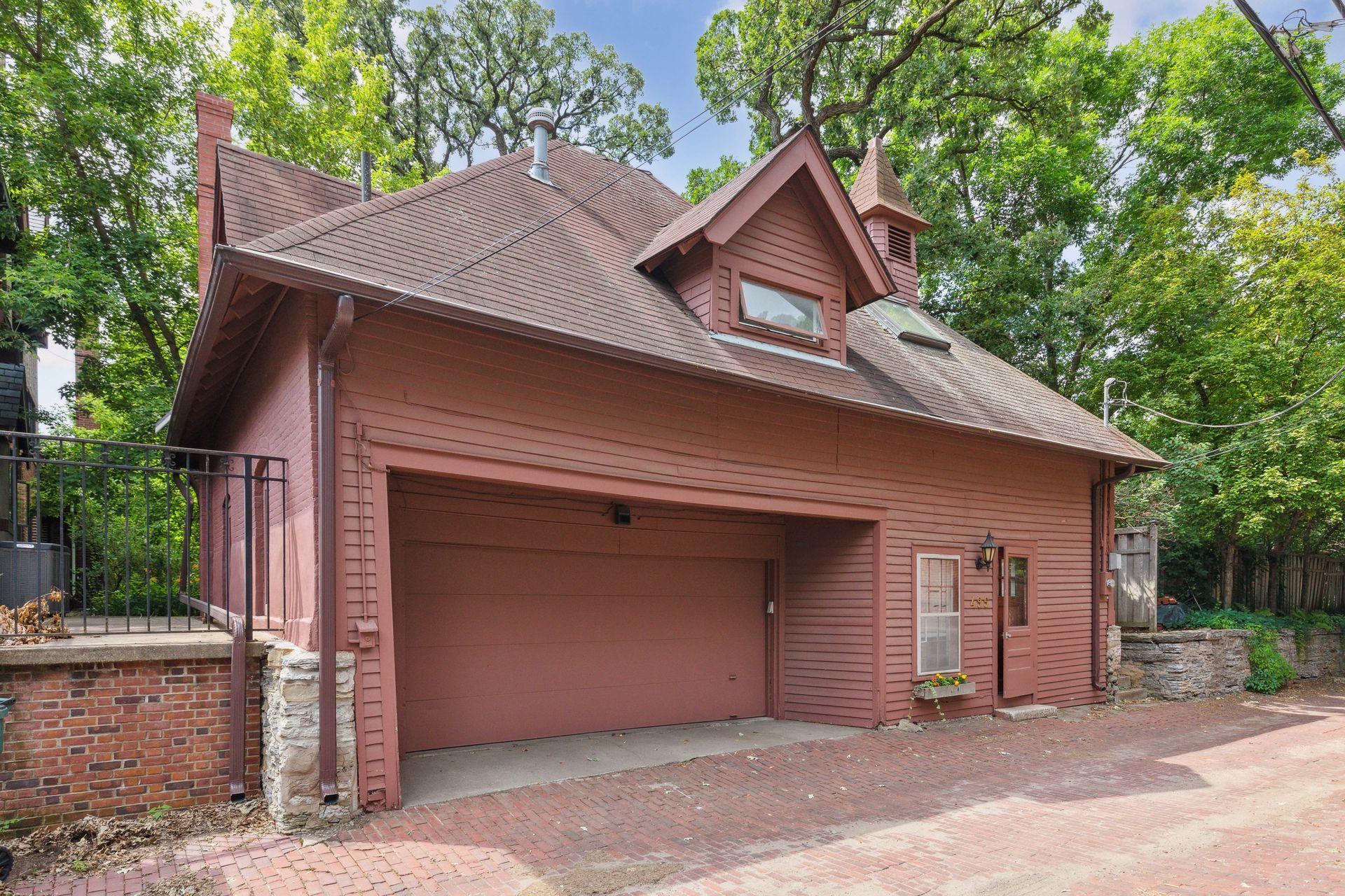 495 Summit Avenue St. Paul, MN 55102 - Photo 35 of 51