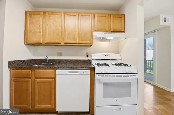 $1,350 | 1211 Heritage Lane, Unit 141, Lebanon, PA 17042