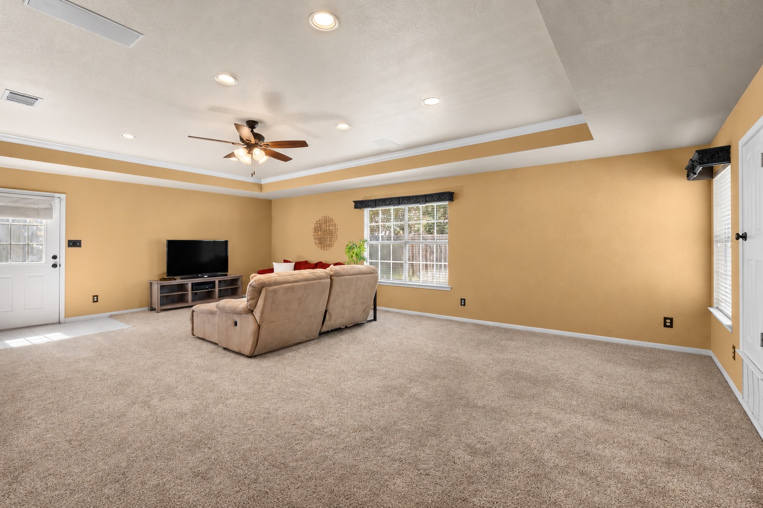 819 Blue Spring Circle Round Rock, TX 78681 - Photo 21 of 36 Gallery Image 21