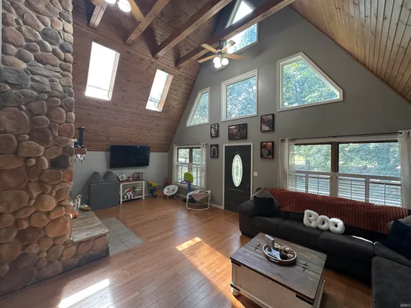 $455,000 | 8818 South County Road 750 West, French Lick, IN 47432