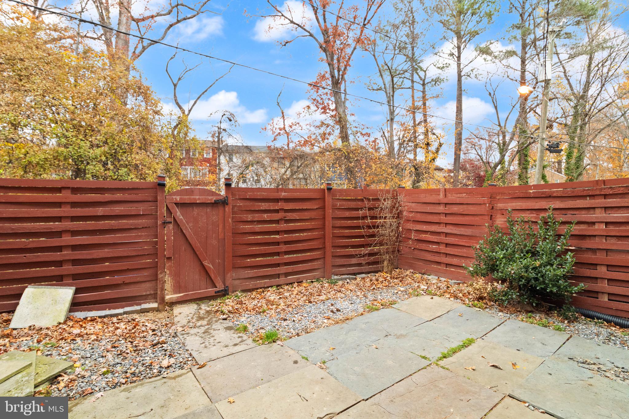 1315 Mead Terrace Woodbridge, VA 22191 - Photo 28 of 32 a view of a pathway both side of house