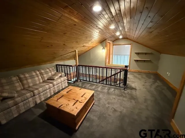 $2,750 | 10606 Farm To Market Road 2661, Tyler, TX 75704