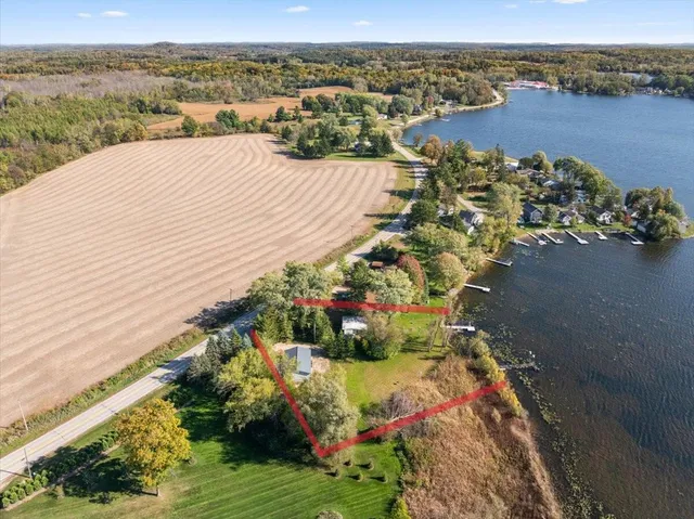 $650,000 | W1074 County Rd F, Osceola, WI 53010