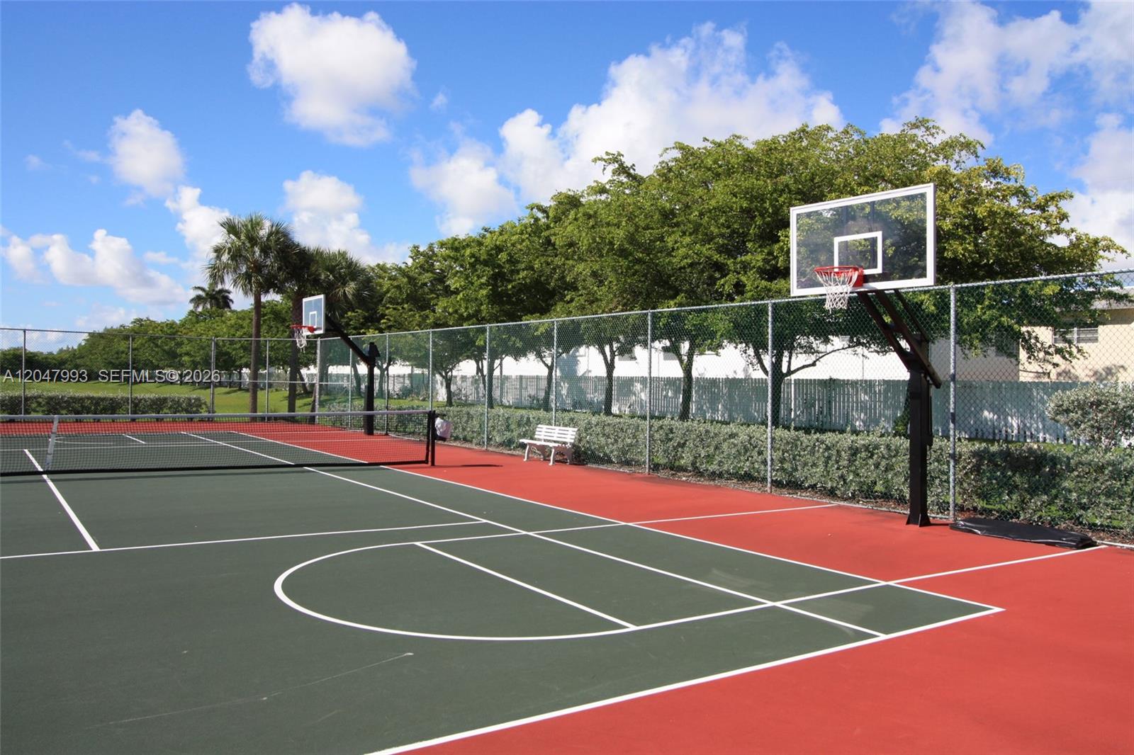 1595 Seagrape Way Hollywood, FL 33019 - Photo 33 of 39