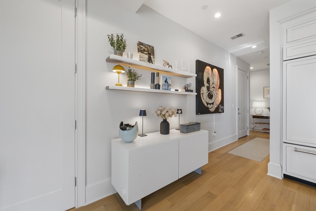 1824 Columbia Road, Unit 2 Boston, MA 02127 - Photo 11 of 41