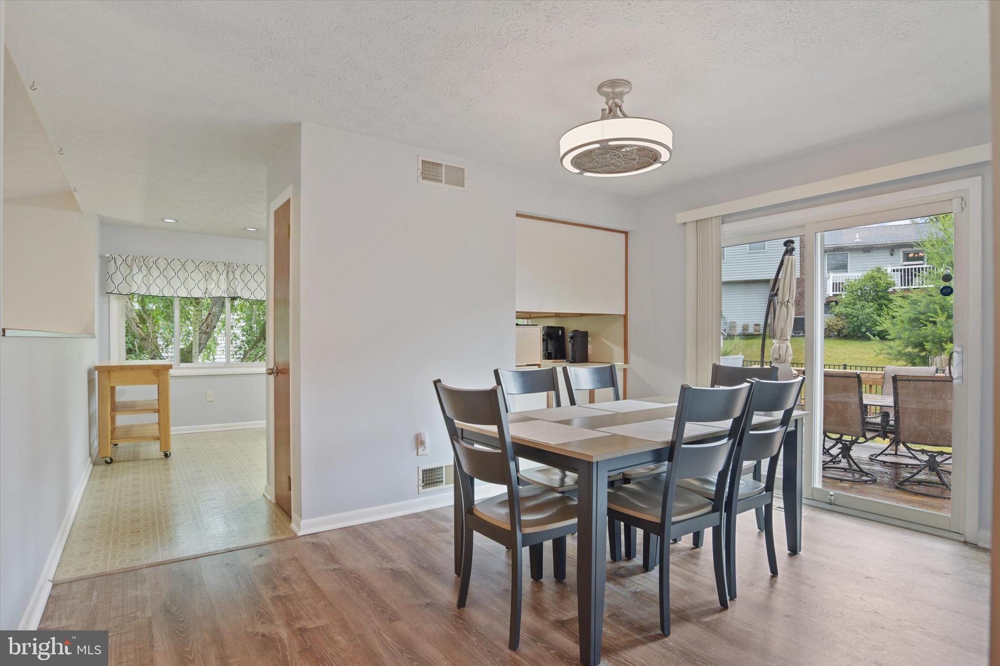 6981 Sterling Road Harrisburg, PA 17112 - Photo 8 of 33 Gallery Image 8
