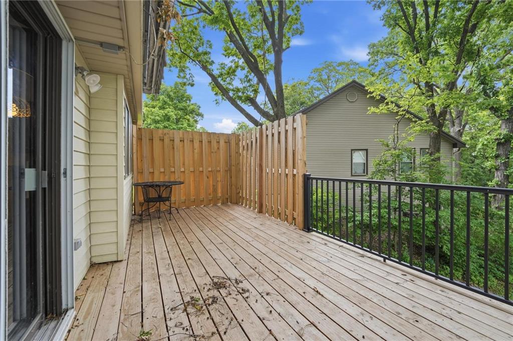 8100 Hauser Street Lenexa, KS 66215 - Photo 22 of 40