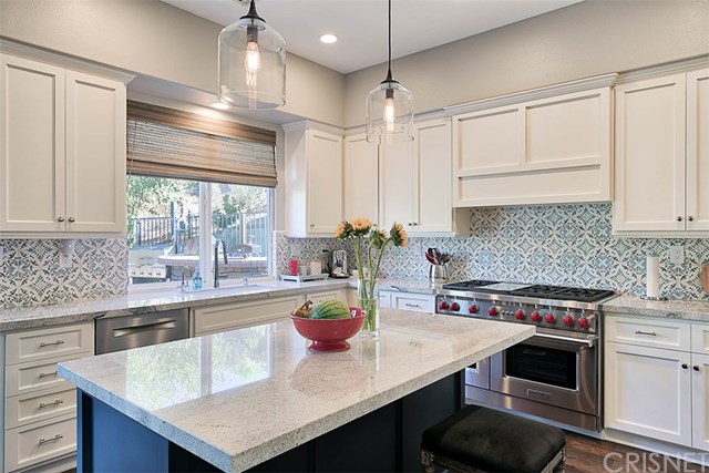 25907 Franklin Lane Stevenson Ranch, CA 91381 - Photo 13 of 58 Beautiful blinds, Wolf range, stunning center island and look at that backsplash