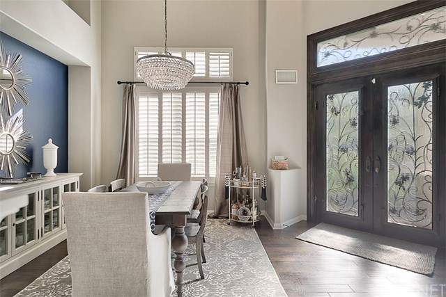 25907 Franklin Lane Stevenson Ranch, CA 91381 - Photo 6 of 58 One view of custom designed dining room