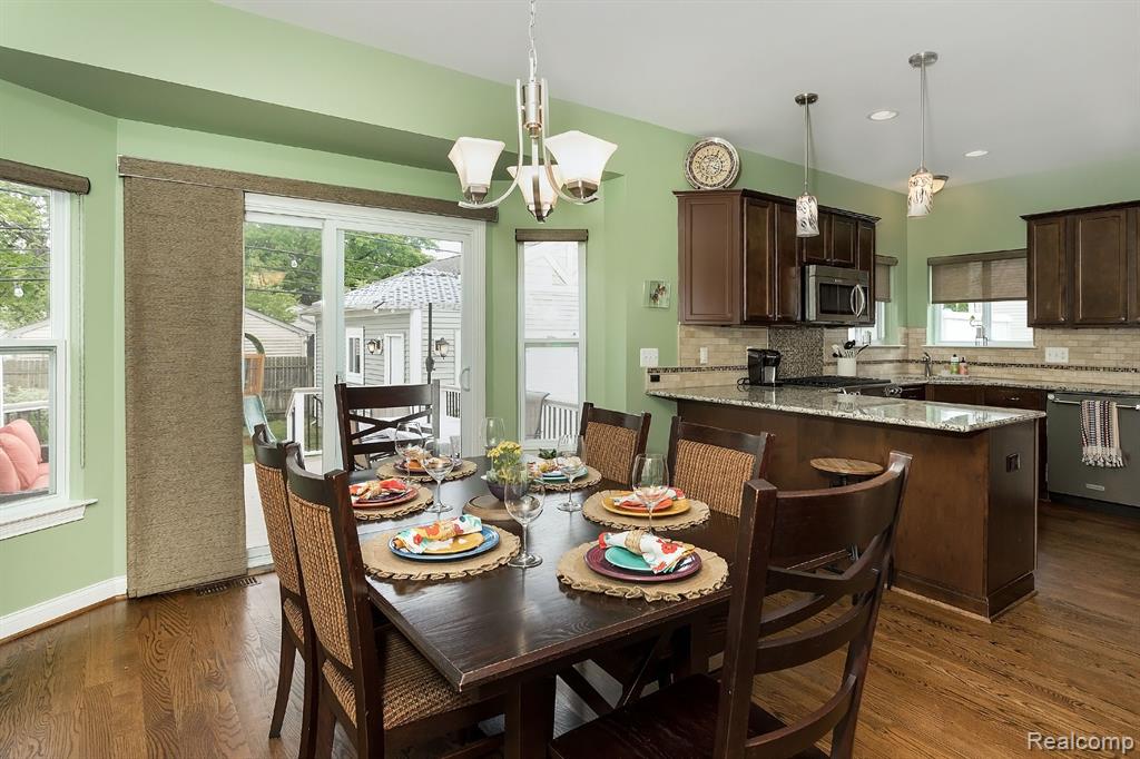 3037 Kenmore Road Berkley, MI 48072 - Photo 11 of 35