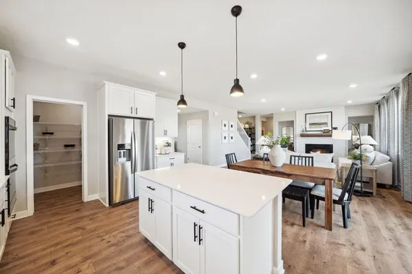 $696,645 | 3785 Brookside Drive, Chaska, MN 55318