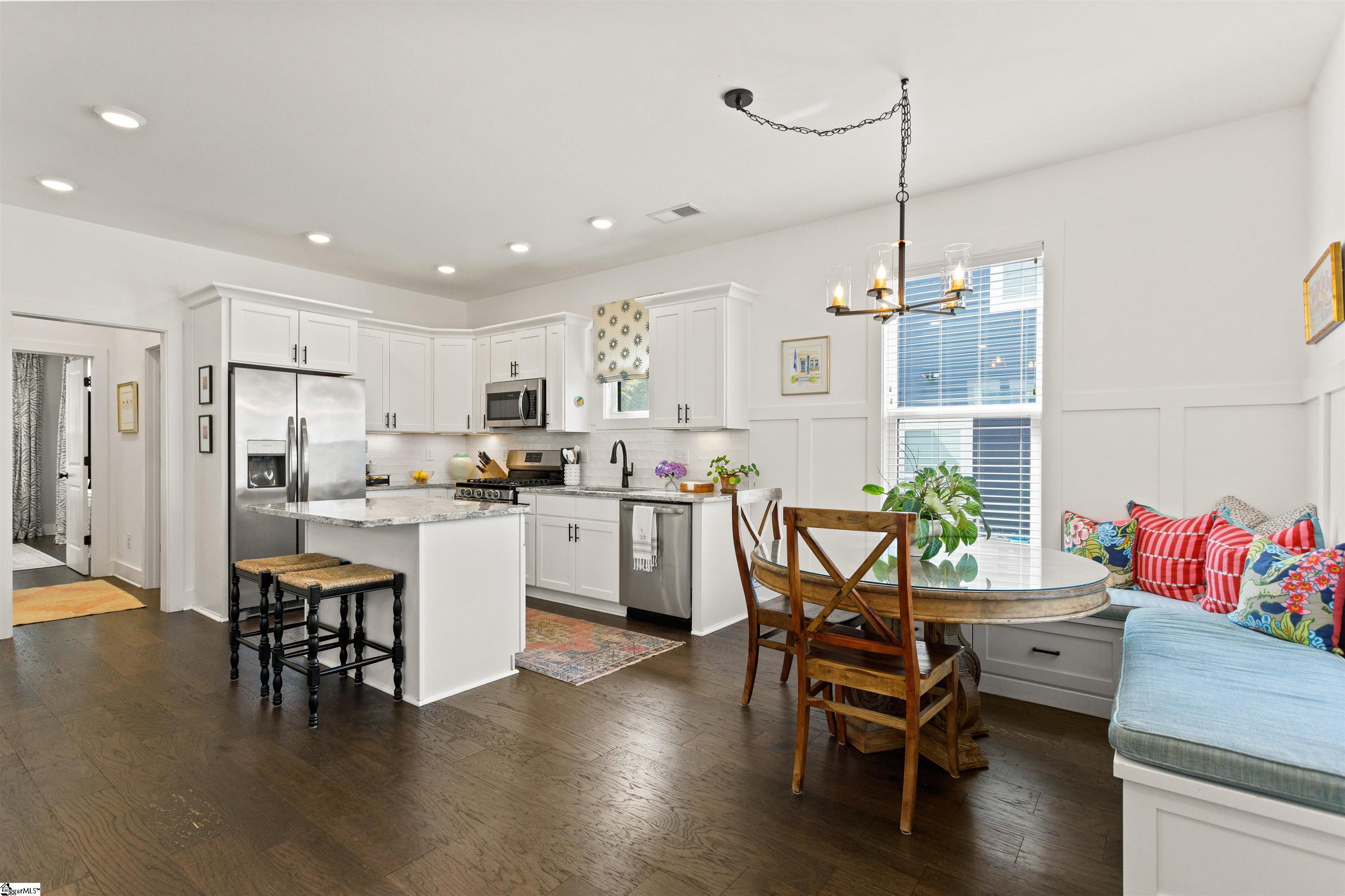 26 Joseph Mathis Way Greenville, SC 29607 - Photo 5 of 29