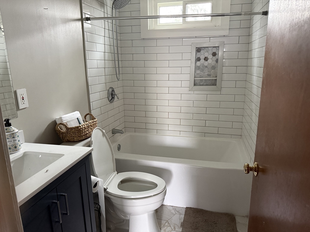 7 Fearing Street Wareham, MA 02532 - Photo 11 of 11