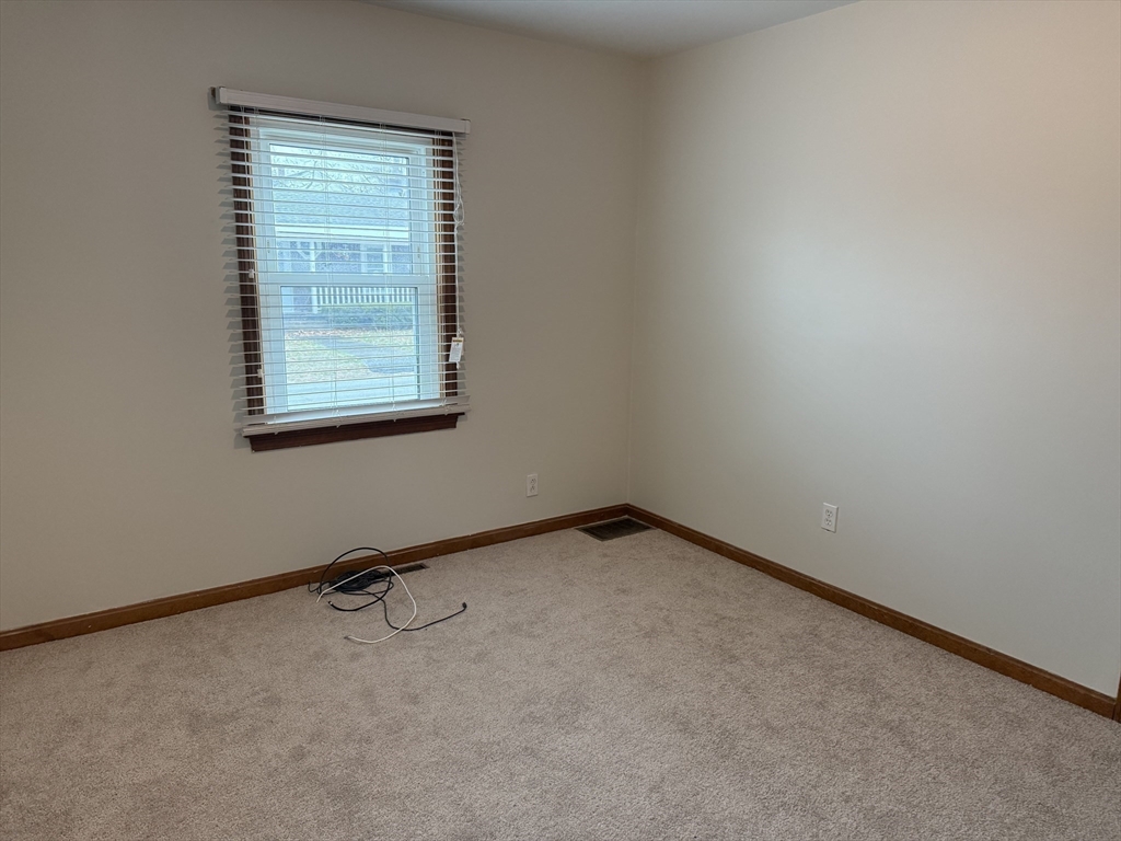 7 Fearing Street Wareham, MA 02532 - Photo 8 of 11