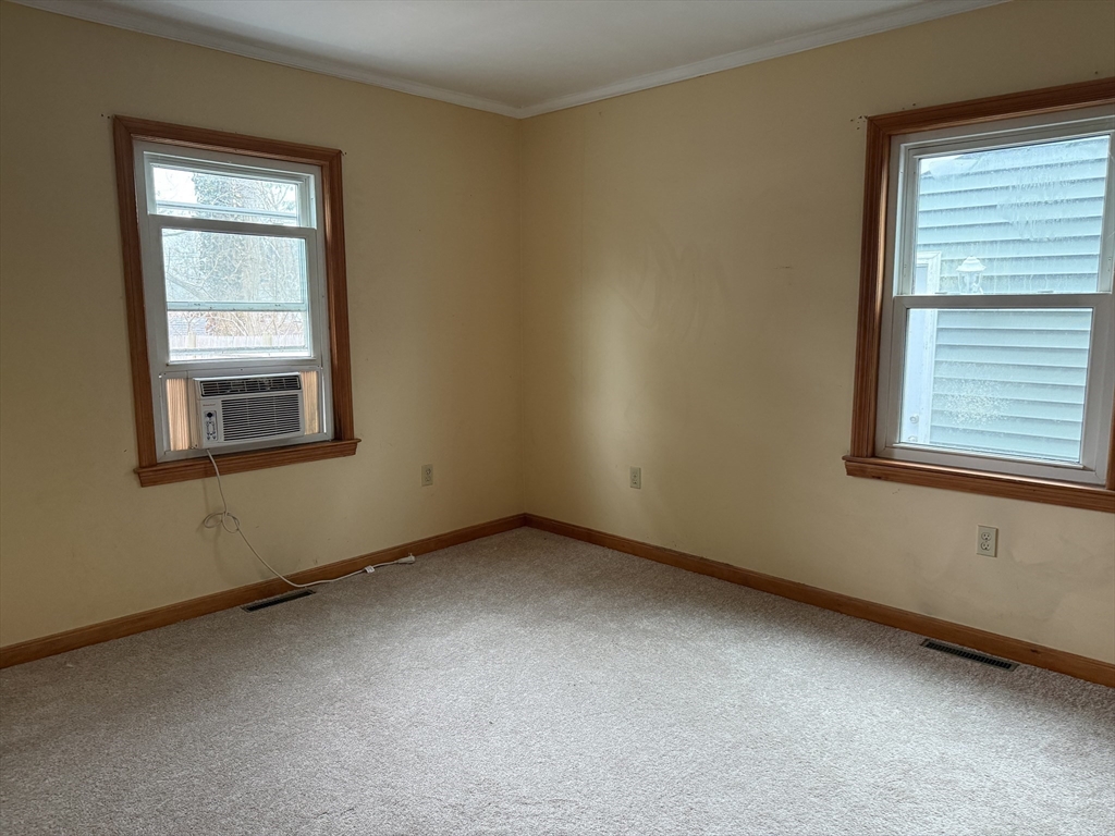 7 Fearing Street Wareham, MA 02532 - Photo 10 of 11