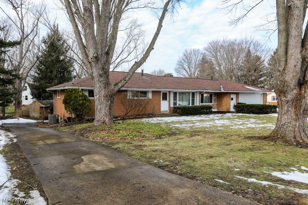 6361 Marchinn Road Ravenna, OH 44266 - Photo 3 of 50