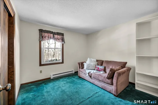 $429,000 | 10 Highland Avenue, East Haddam, CT 06469