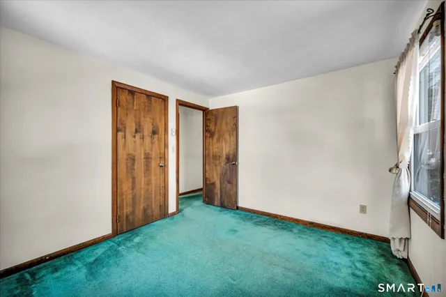 $429,000 | 10 Highland Avenue, East Haddam, CT 06469