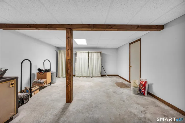 $429,000 | 10 Highland Avenue, East Haddam, CT 06469