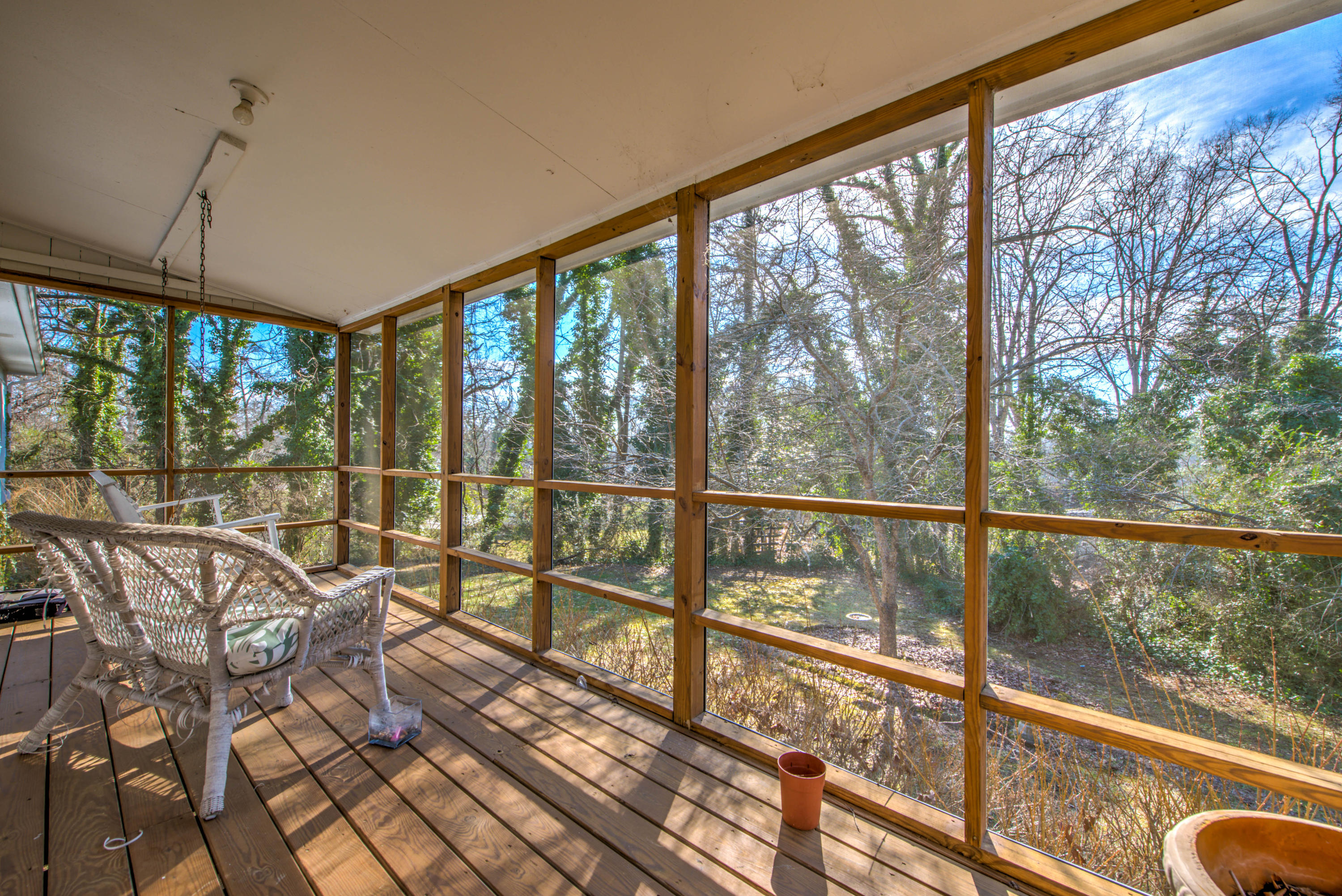 109 Norris Lane Oak Ridge, TN 37830 - Photo 19 of 22 Screened Porch